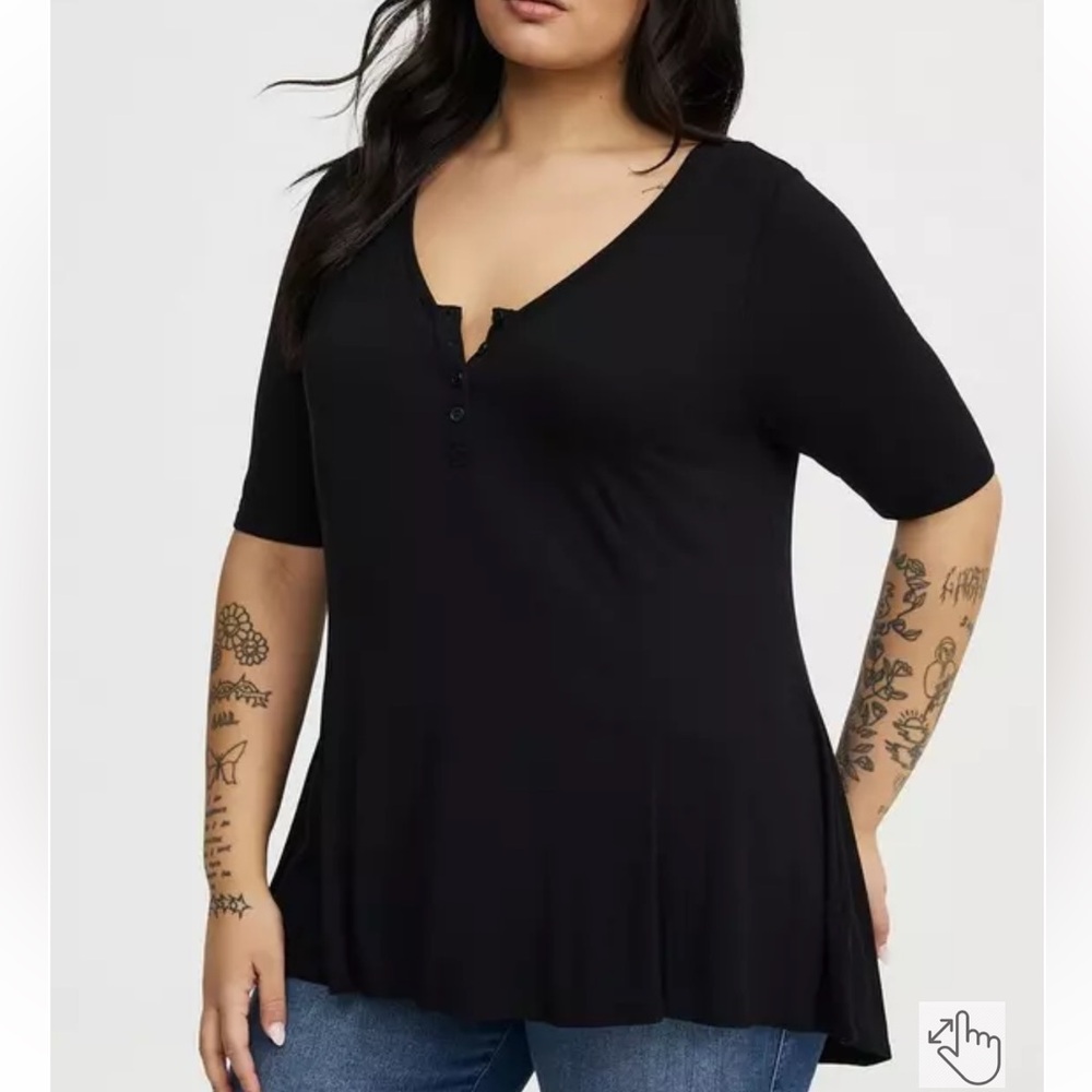 NWT TORRID Super Soft Jersey Fit n Flare Tunic 
4 / 4X / 26 NEW NWT DEEP BLACK